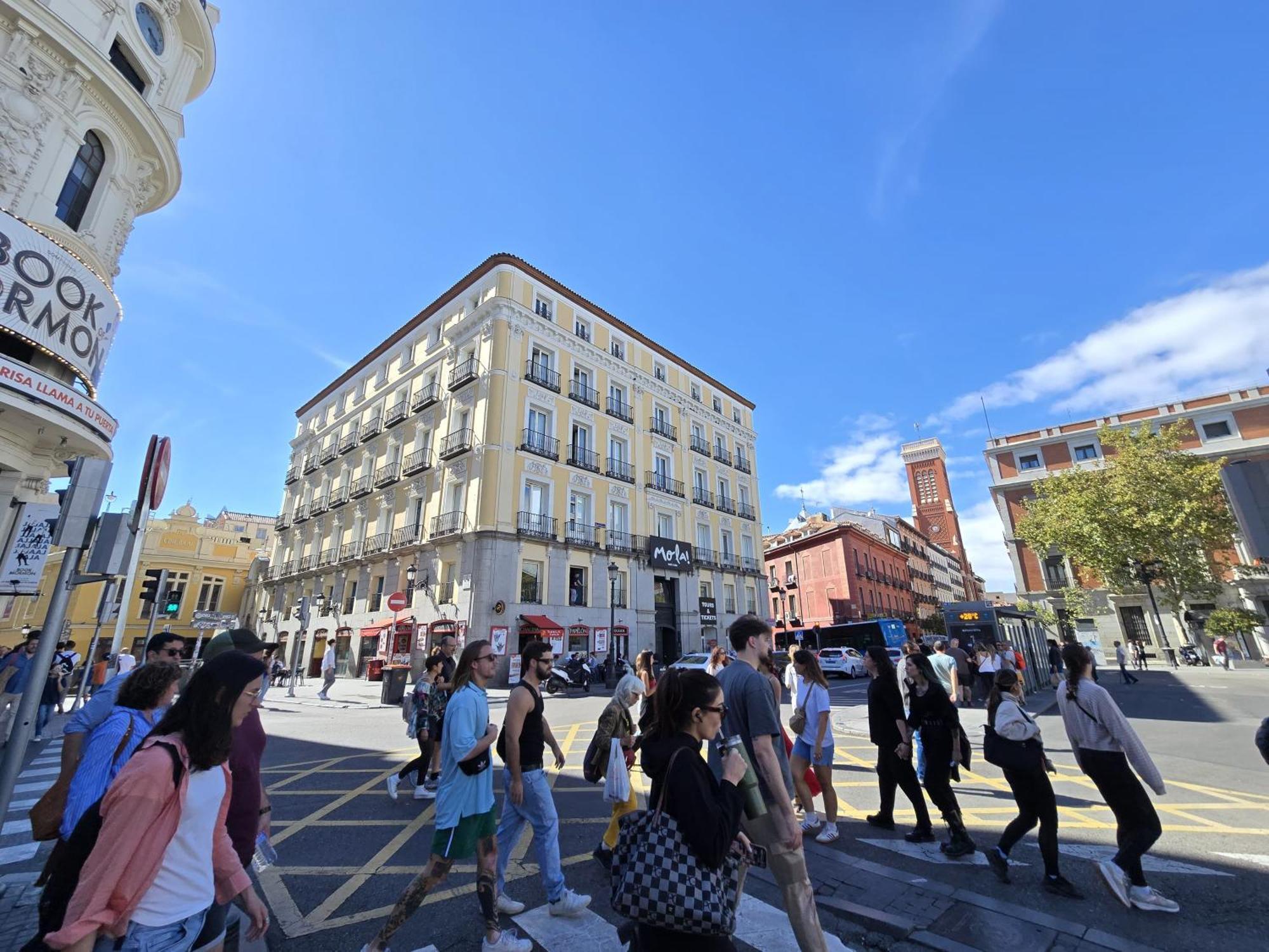 Ch Cruz Madrid Hotel Luaran gambar