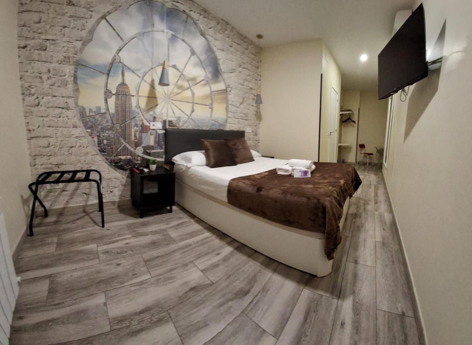 Ch Cruz Madrid Hotel Luaran gambar